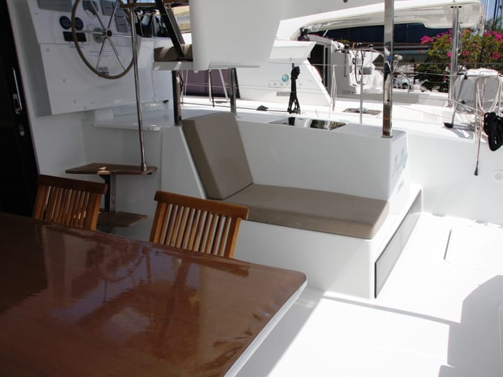 Catamaran Fountaine Pajot Lucia 40 (2016) for Charter - Marmaris | #8979 - 49