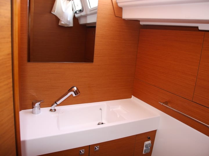 Voilier Jeanneau Sun Odyssey 479 (2017) pour Charter - Marmaris | #9021 - 37