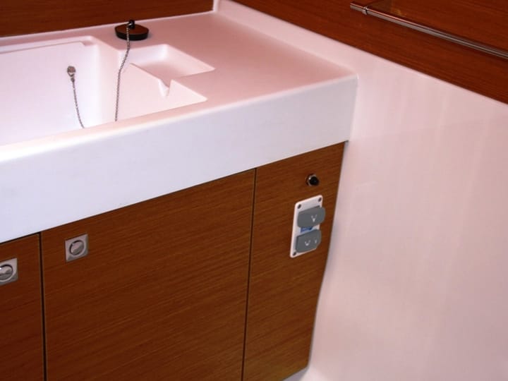 Voilier Jeanneau Sun Odyssey 479 (2017) pour Charter - Marmaris | #9021 - 39