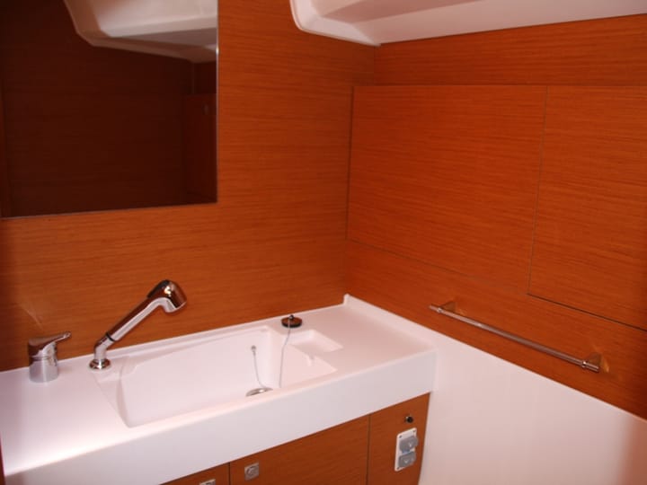 Voilier Jeanneau Sun Odyssey 479 (2017) pour Charter - Marmaris | #9021 - 35