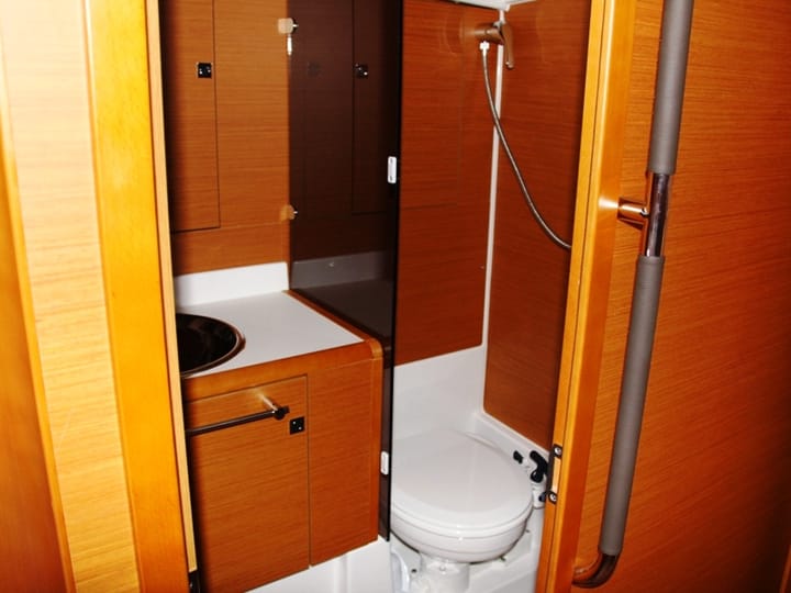 Sailboat Jeanneau Sun Odyssey 439 (2014) for Charter - Marmaris | #9027 - 41