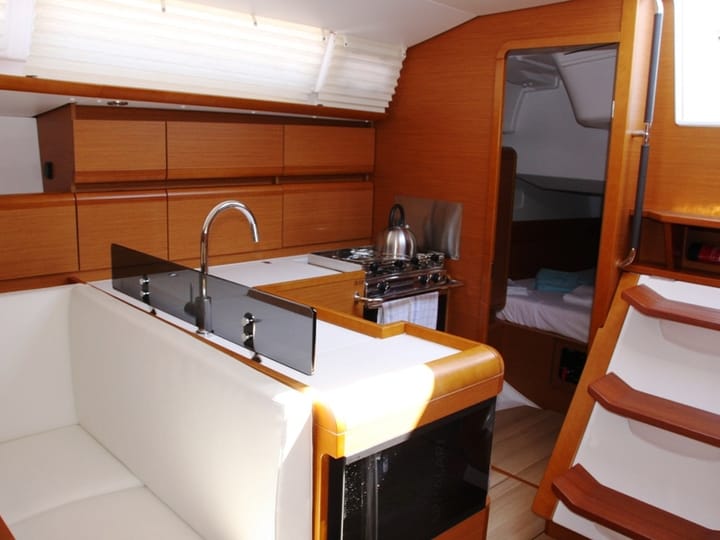 Sailboat Jeanneau Sun Odyssey 439 (2014) for Charter - Marmaris | #9027 - 26