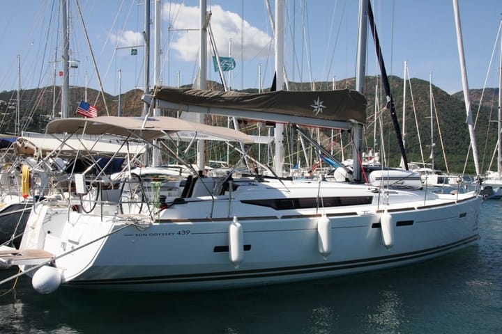 Sailboat Jeanneau Sun Odyssey 439 (2014) for Charter - Marmaris | #9027 - 44