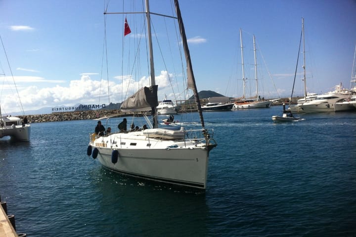 Voilier Beneteau Cyclades 43.4 (2008) pour Charter - Bodrum | #9048 - 2
