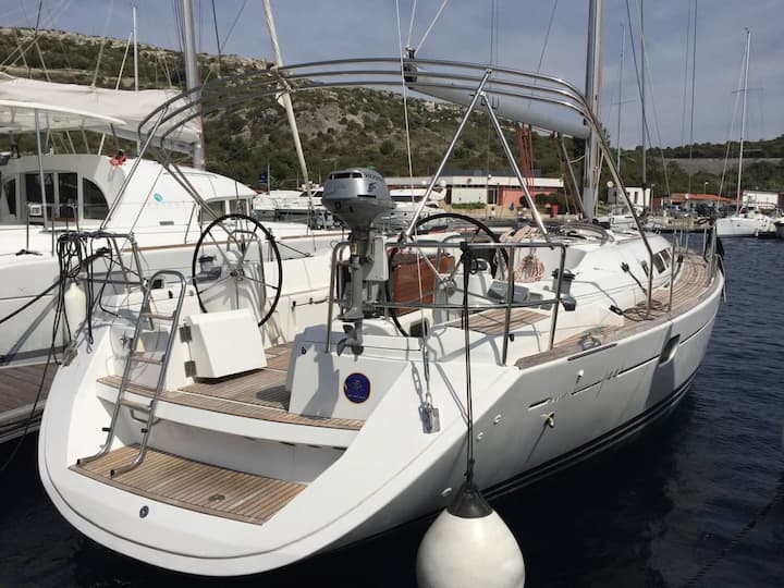Sailboat Jeanneau Sun Odyssey 44 (2009) for Charter - Corfu | #9089 - 4