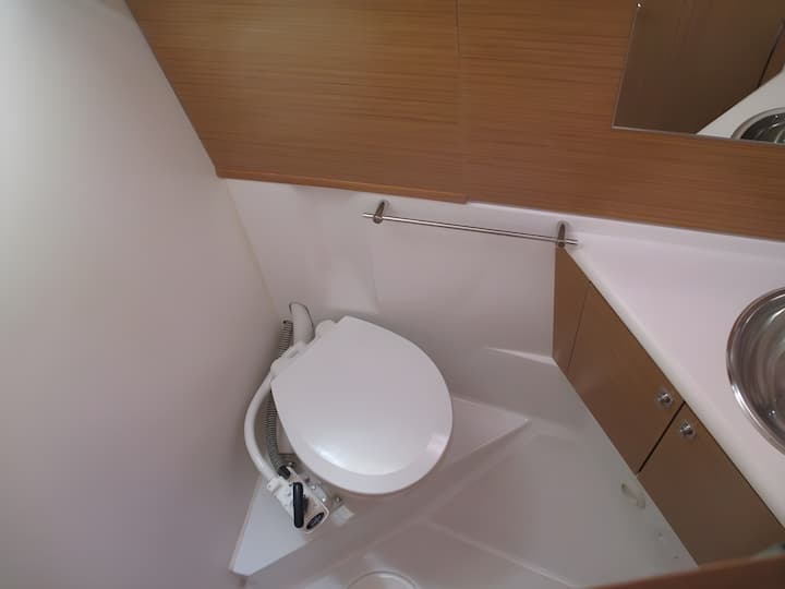 Sailboat Jeanneau Sun Odyssey 44 (2009) for Charter - Corfu | #9089 - 9