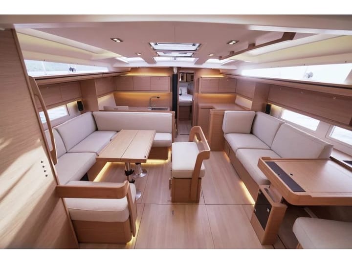  Zeilboot Dufour  520 Grand Large (2020) voor Charter - Marmaris | #9121 - 18
