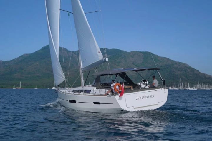  Zeilboot Dufour  520 Grand Large (2020) voor Charter - Marmaris | #9121 - 20