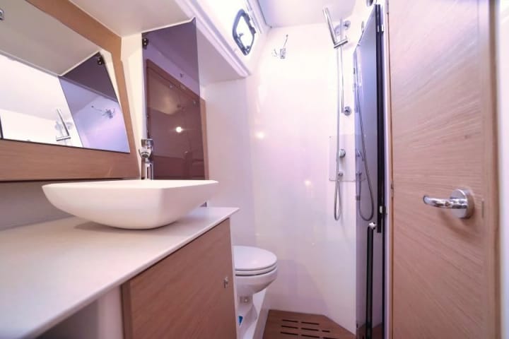  Zeilboot Dufour  520 Grand Large (2020) voor Charter - Marmaris | #9121 - 21