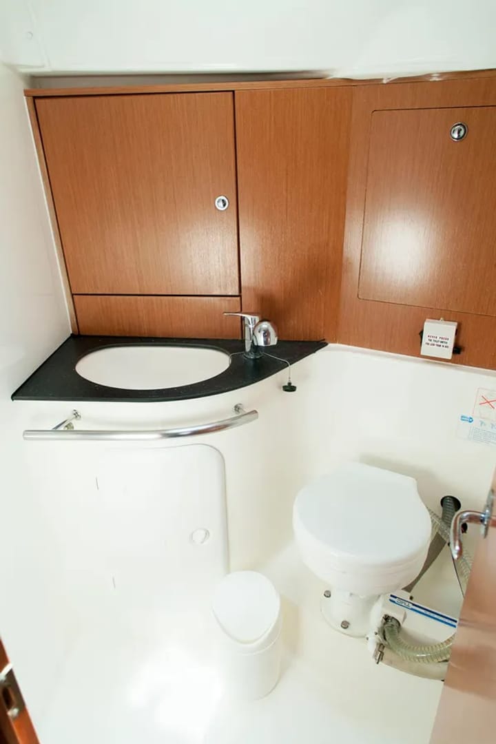  Velero Bavaria 43 Cruiser (2021) para Charter - Gocek | #9127 - 9