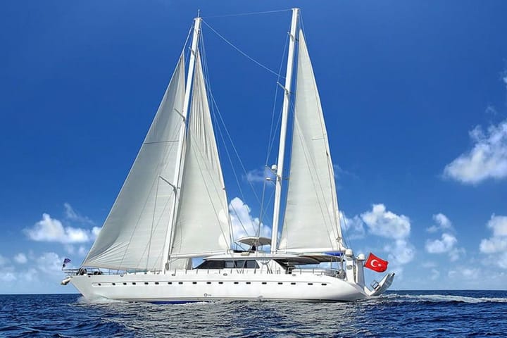 Custom Made,  (2016) - #9448