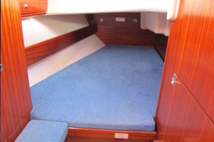 Sailboat Bavaria  36 (2002) for Charter - Izmir | #9467 - 12