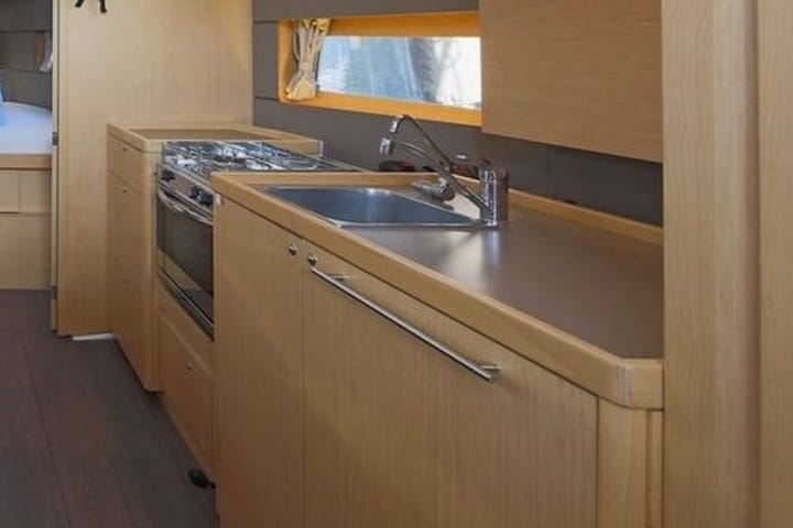 Voilier Beneteau Oceanis 38.1 (2019) pour Charter - Gocek | #9600 - 4