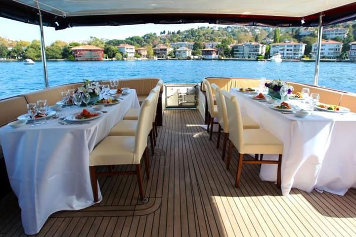 Maßgeschneidert Motoryacht (2012) für Charter - Bebek | #9706 - 6