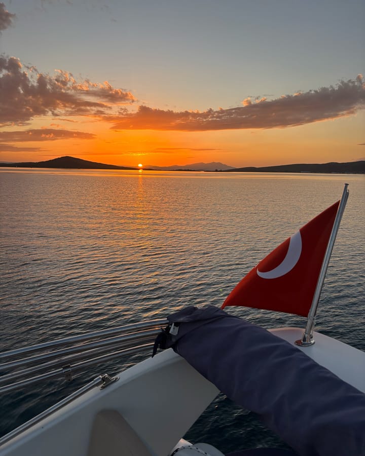 Fait sur mesure Yacht à moteur (2017) for Charter - Ayvalik | #9773 - 11