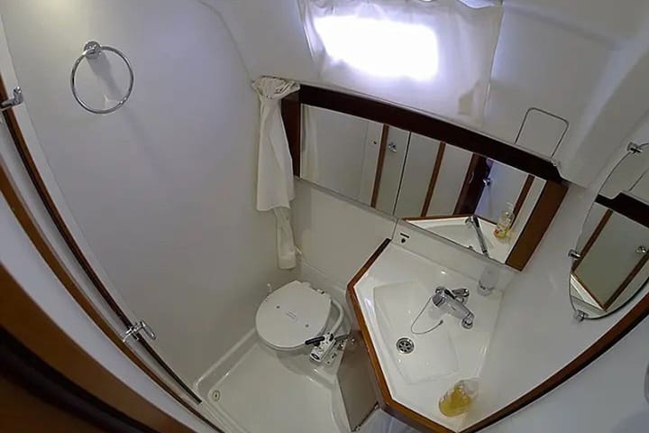 Sailboat Beneteau Oceanis 50 Family (2013) for Charter - Gocek | #9779 - 10