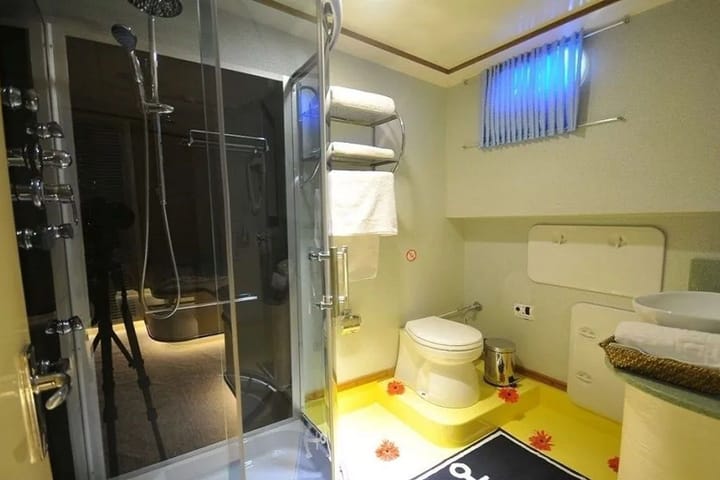 Fait sur mesure Gulet (2013) for Charter - Kerkira | #9806 - 22