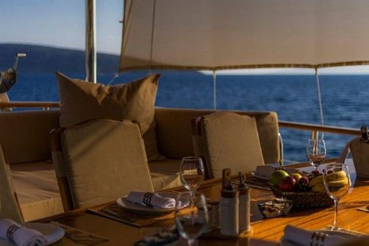 Fait sur mesure Gulet (2013) for Charter - Kerkira | #9806 - 9