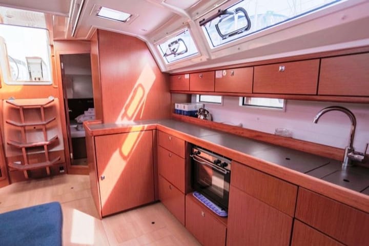 Sailboat Bavaria 46 Cruiser (2015) for Charter - Fethiye | #9808 - 6