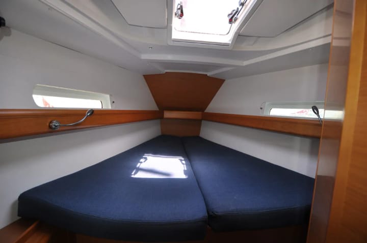 Voilier Jeanneau Sun Odyssey 409 (2013) pour Charter - Fethiye | #9811 - 9