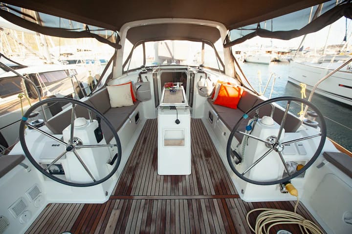 Voilier Beneteau Oceanis 38 (2014) pour Charter - Orhaniye | #9855 - 2
