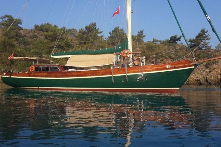 Hecho a medida  Goleta (2007) para Charter - Bodrum | # 9856 - 2