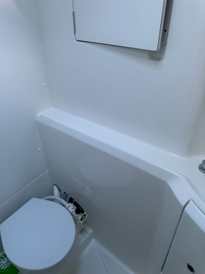 Catamaran Lagoon  380 (2020) pour Charter - Martinique | #993 - 12