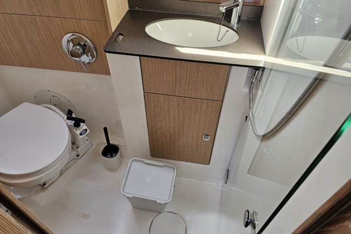 Sailboat Bavaria  51 Cruiser (2021) for Charter - Gocek | #9937 - 12