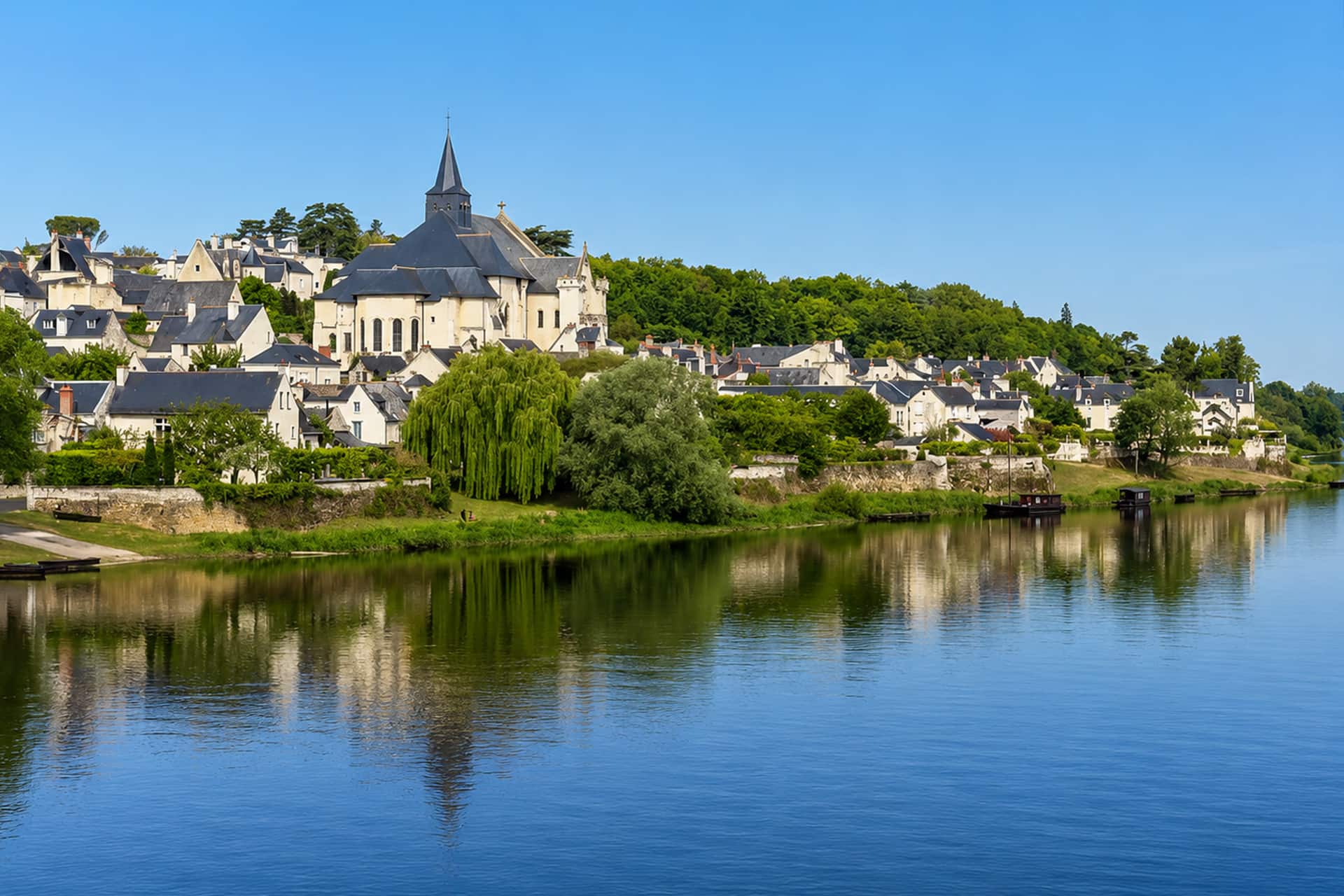 Location de bateaux à Grez-Neuville – bateaux à louer dans les baies de Grez-Neuville
