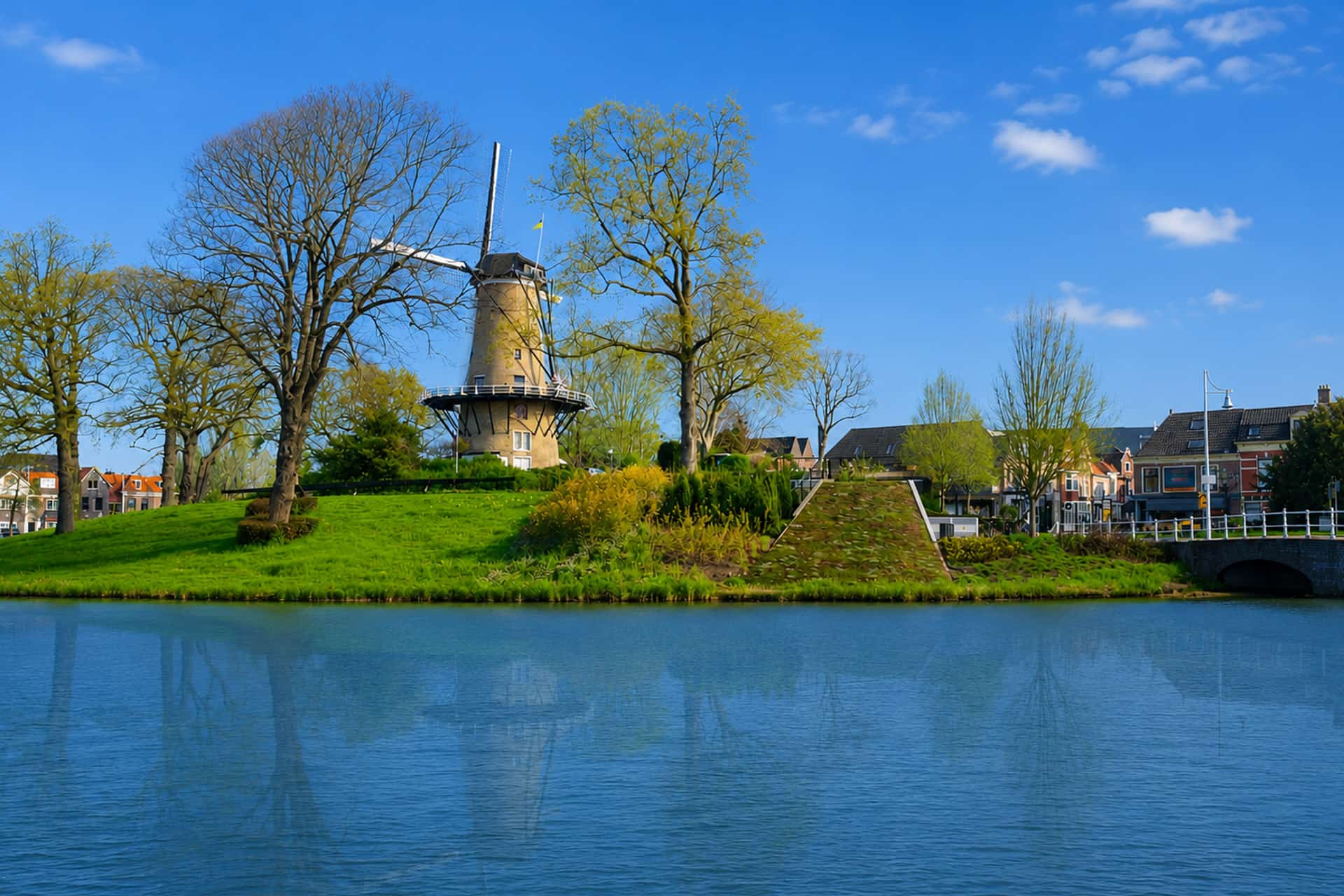 Boat rental in IJsselstein – boats for rent in the bays of IJsselstein