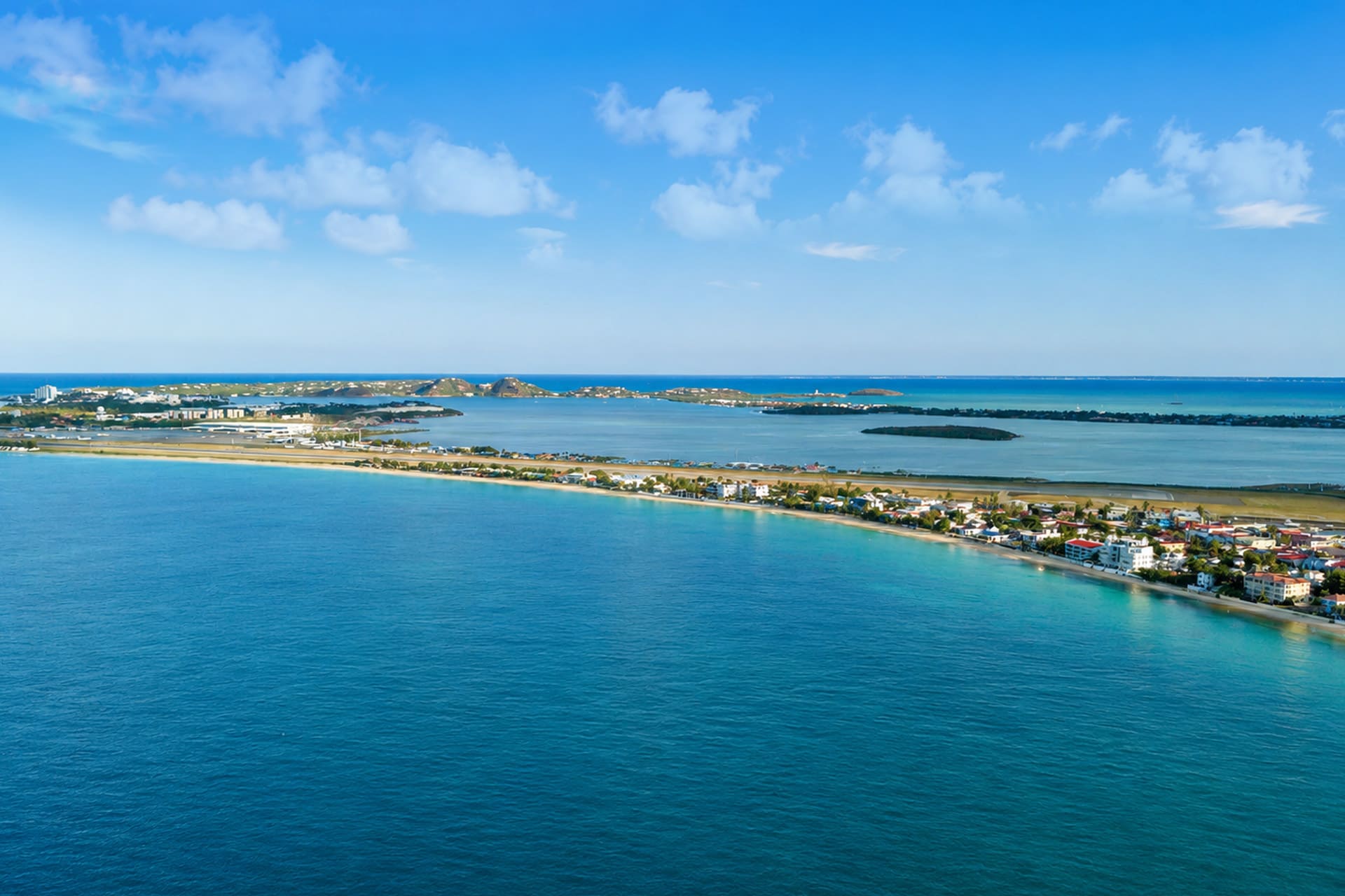 Noleggio barche a Marigot – barche a noleggio nelle baie di Marigot