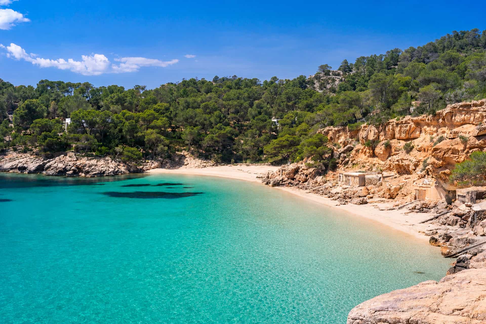 Location de bateaux à Ibiza – bateaux à louer dans les baies de Ibiza