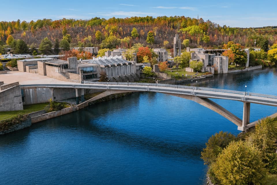 Yacht charter in Peterborough, Canada
