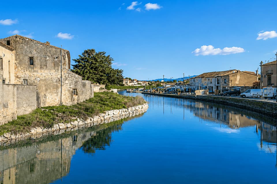 Noleggio barche a Trèbes Noleggio barche a Trèbes, Francia