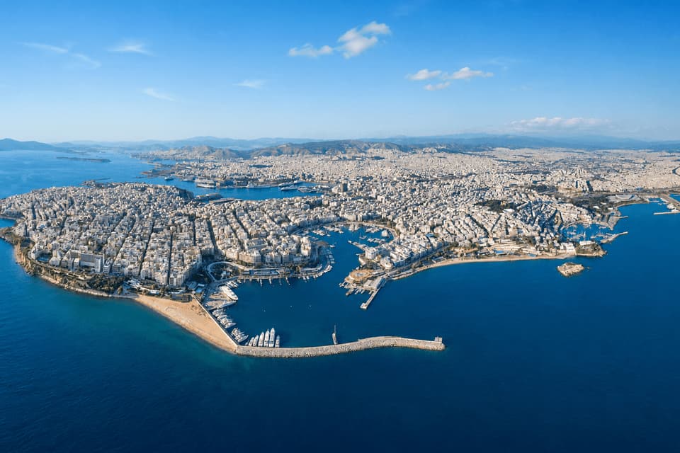 Yacht charter in Piraeus Yacht charter in Piraeus, Greece