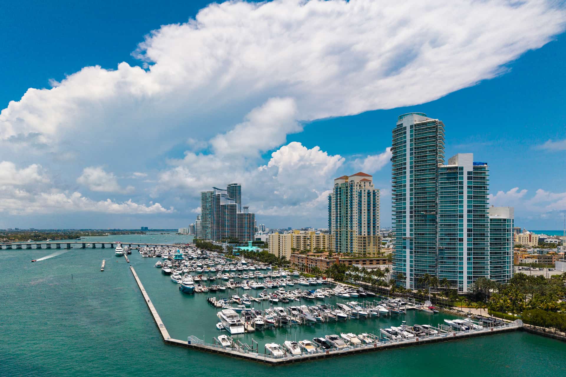 Location de bateaux en États-Unis – bateaux à louer dans les baies de Miami