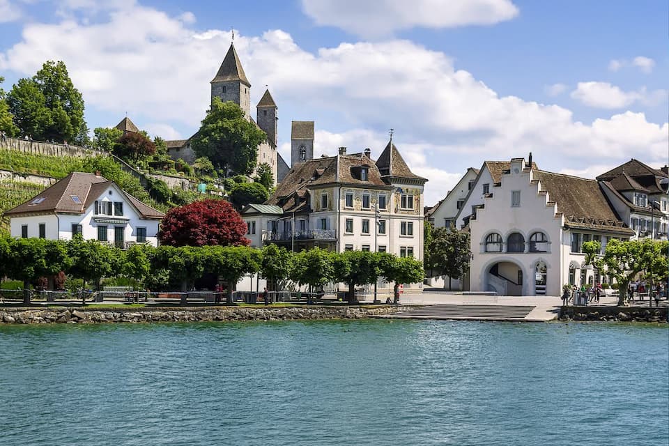 Suisse