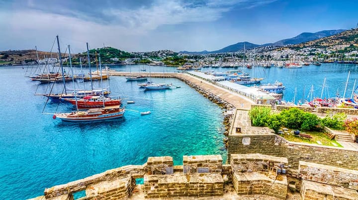 Türkei: Schwimmen Sie in paradiesischen Buchten, wo der Name Türkis herkommt.