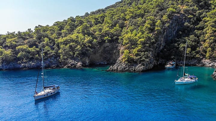 Türkei: Schwimmen Sie in paradiesischen Buchten, wo der Name Türkis herkommt.