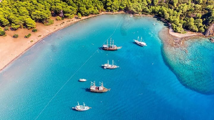 Türkei: Schwimmen Sie in paradiesischen Buchten, wo der Name Türkis herkommt.