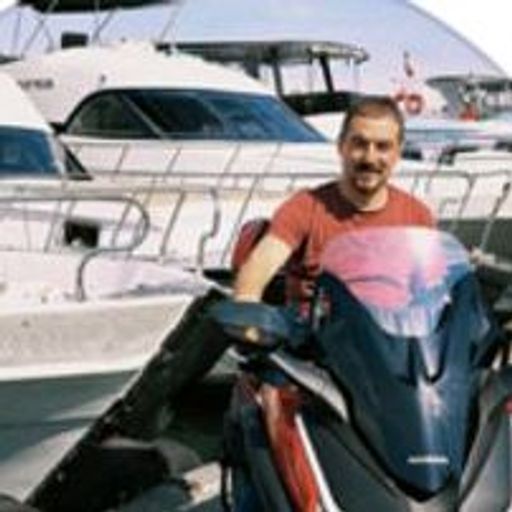 boat owner head image