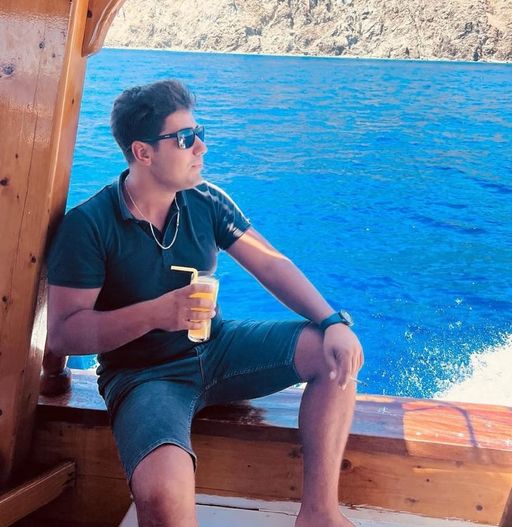 boat owner head image