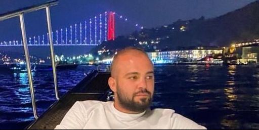 boat owner head image