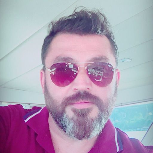 boat owner head image