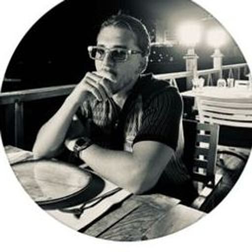 boat owner head image