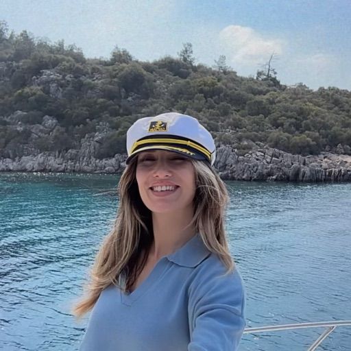 boat owner head image